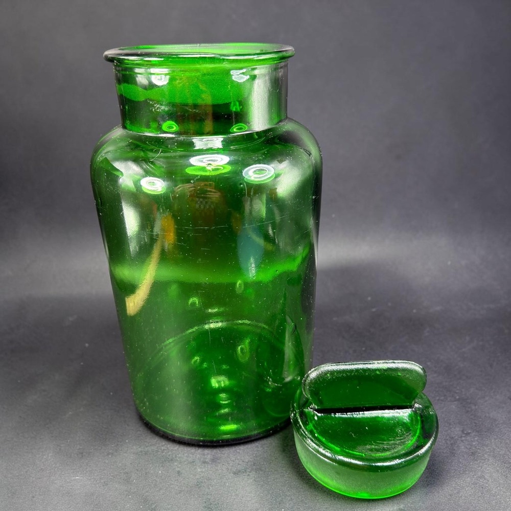 Vintage Empoli Emerald Green Glass‎ Apothecary Lidded Jar Italy MCM Canister 10"